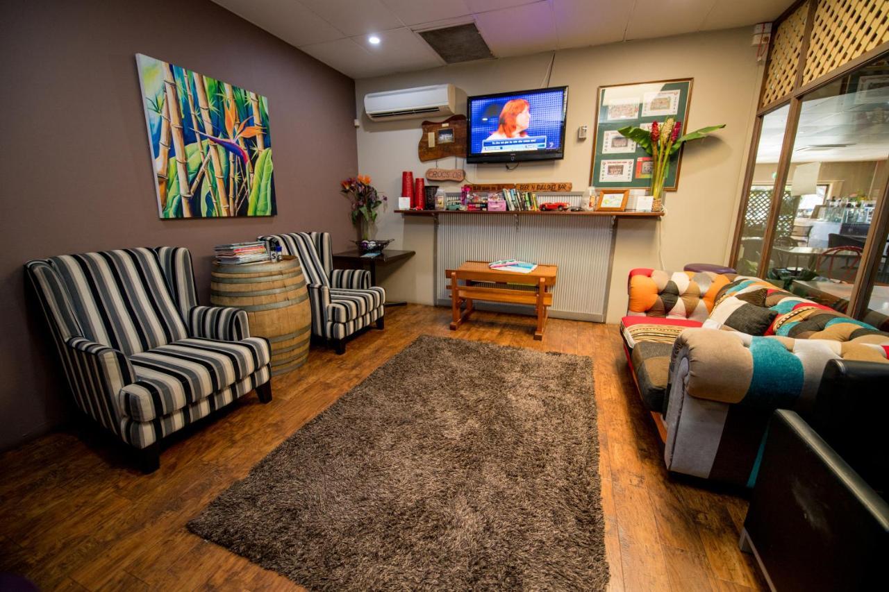 Sarina Motor Inn מראה חיצוני תמונה