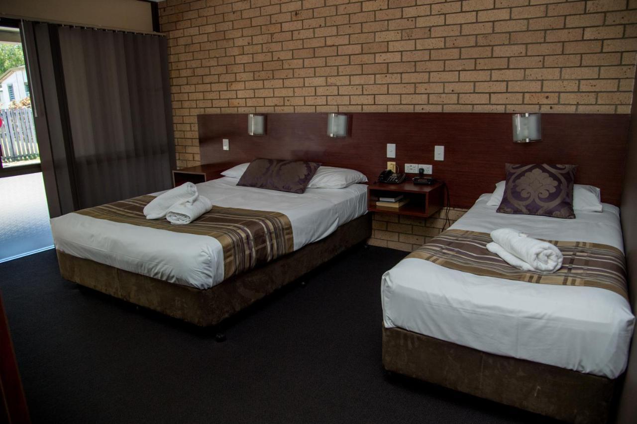 Sarina Motor Inn מראה חיצוני תמונה