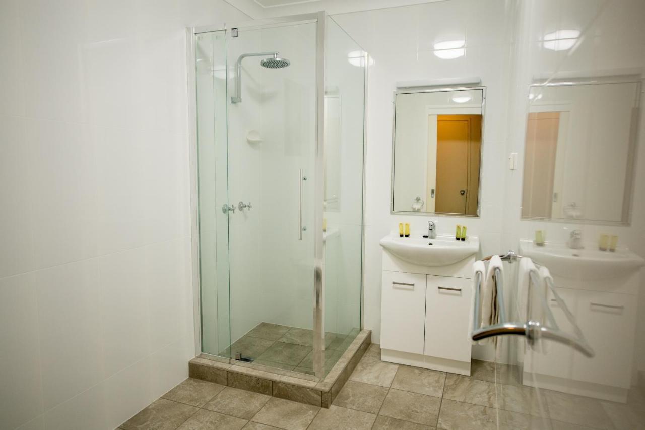 Sarina Motor Inn מראה חיצוני תמונה