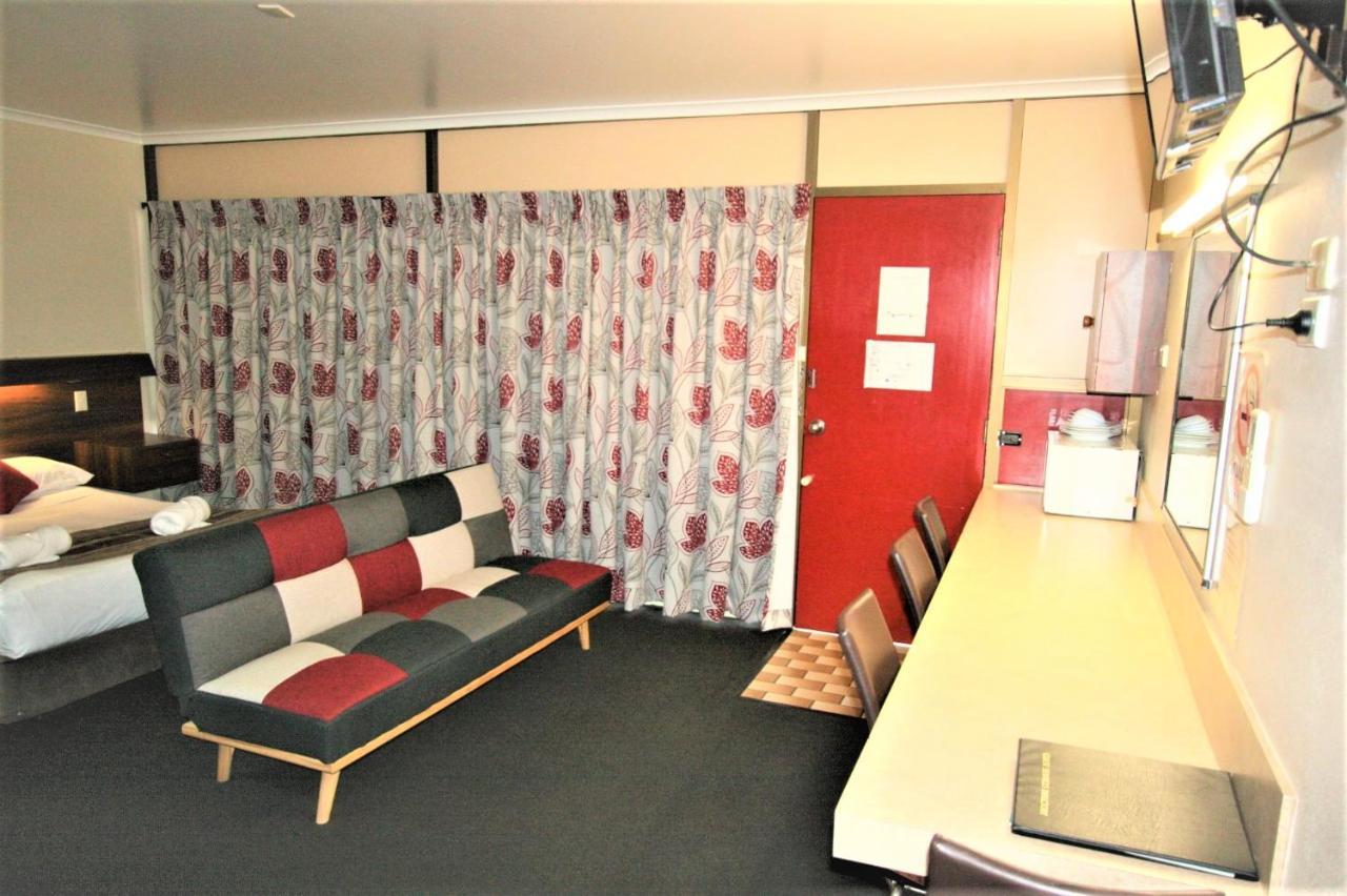 Sarina Motor Inn מראה חיצוני תמונה