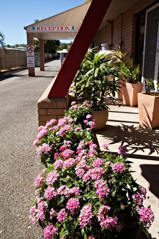 Sarina Motor Inn מראה חיצוני תמונה