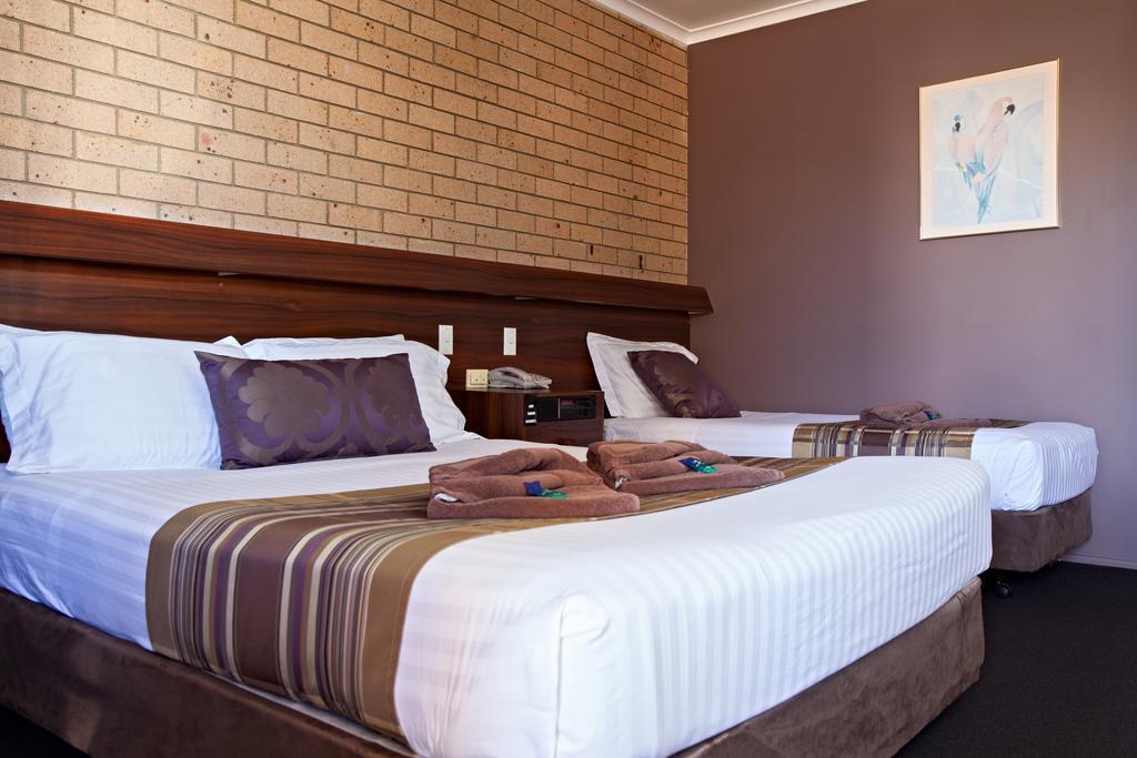Sarina Motor Inn מראה חיצוני תמונה
