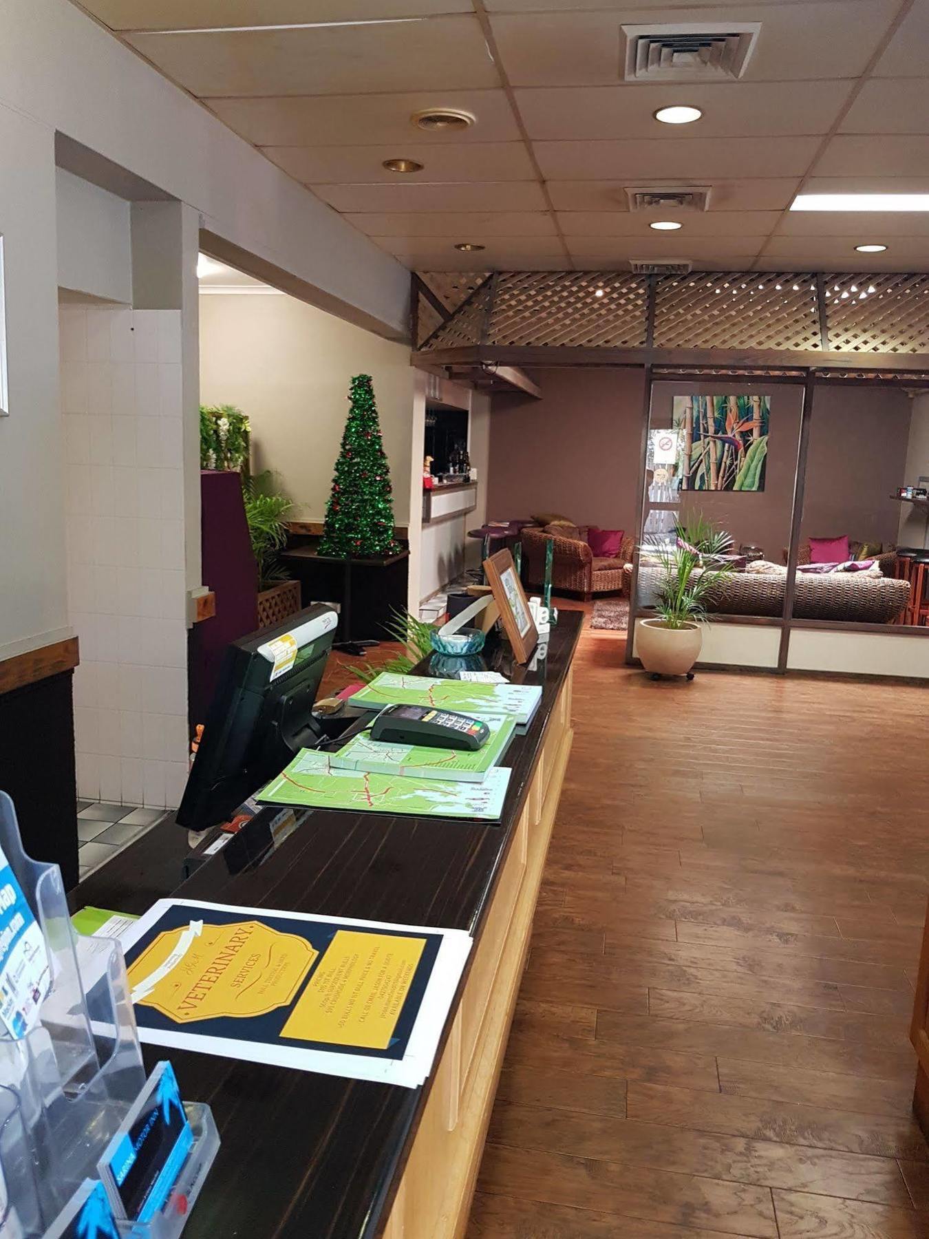 Sarina Motor Inn מראה חיצוני תמונה